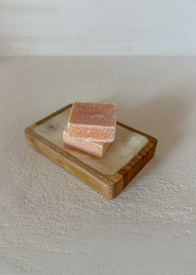 Schaaltje Luna – Capiz & Teakhout