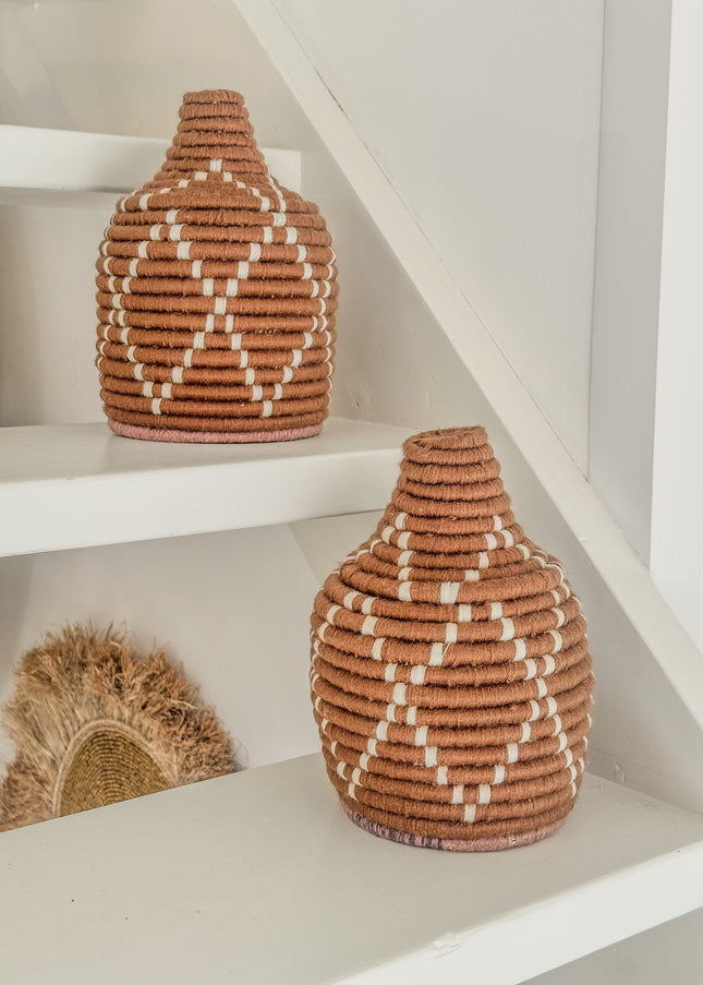 Handgemaakt Marokkaans Mandje – Zeegras met Wol – Uniek – 22 x Ø 15 cm