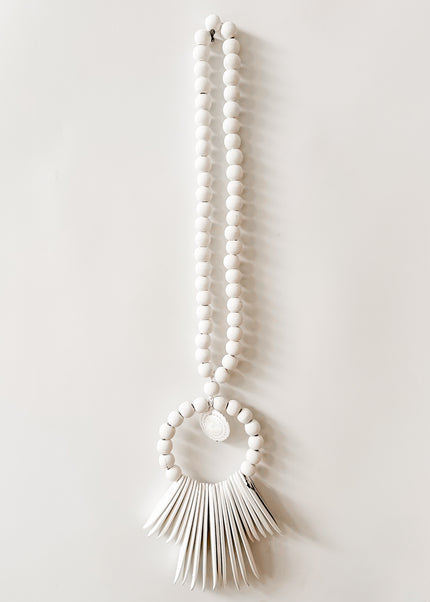 Witte kralen ketting