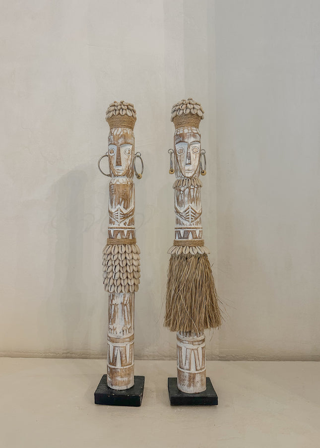 Houten Beeld Vrouw Sari – 53 cm – Indonesië