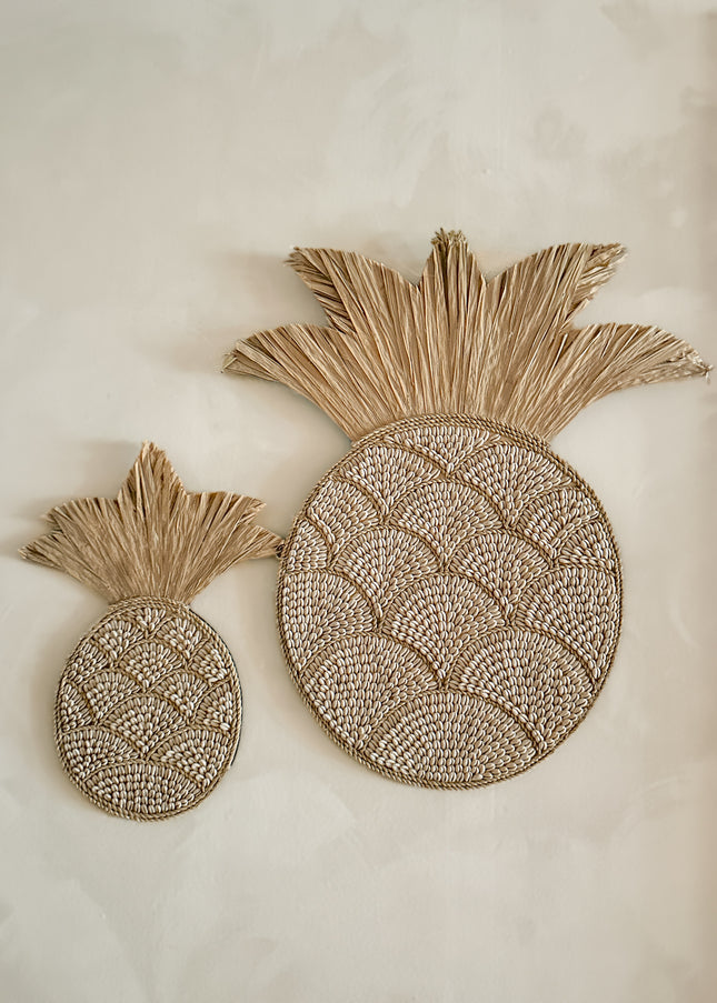 Rote Pineapple Wall Deco – 60x36 cm