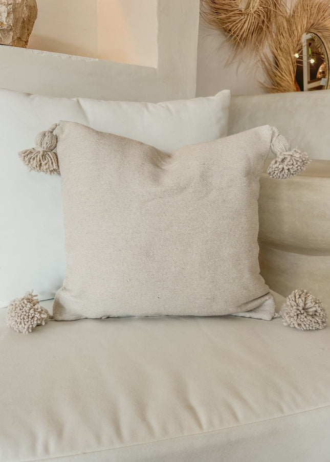 Pompom kussenhoes | Zandkleur 35x35cm