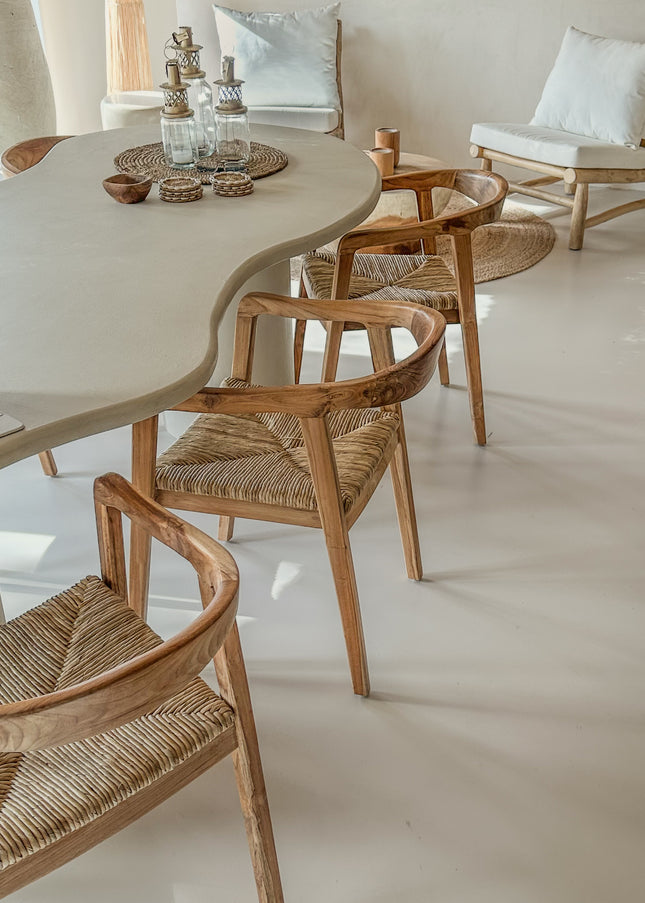 Teak Stoel met Natuurlijke Gevlochten Zitting – Handgemaakt