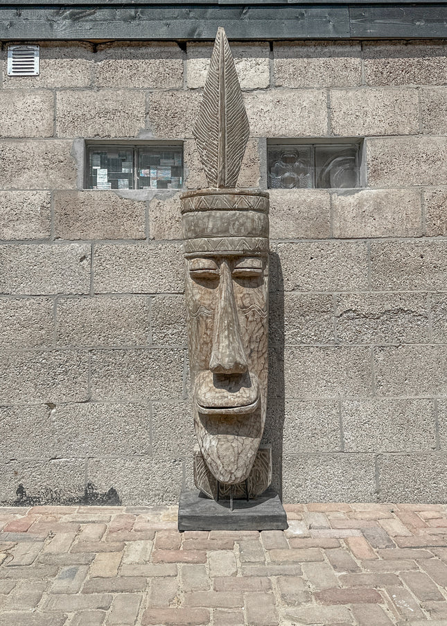 Houten beeld - Tiki Agung