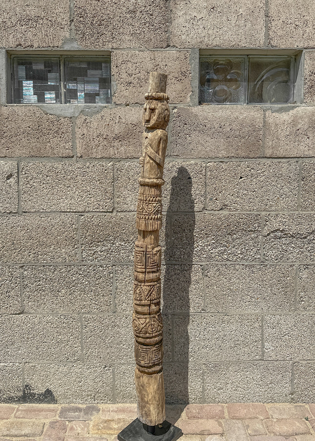Tiki Totem - Batu