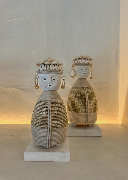 Decoratieve Bali Poppetjes – Naturel (25 & 30cm)