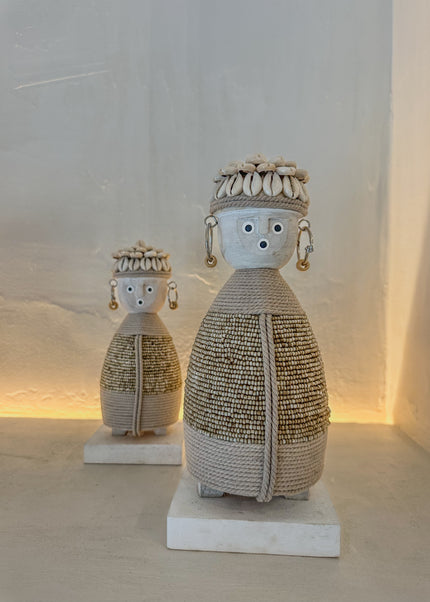 Decoratieve Bali Poppetjes – Naturel (25 & 30cm)
