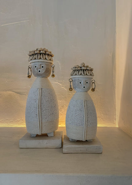 Decoratieve Bali Poppetjes – Wit (25 & 30cm)
