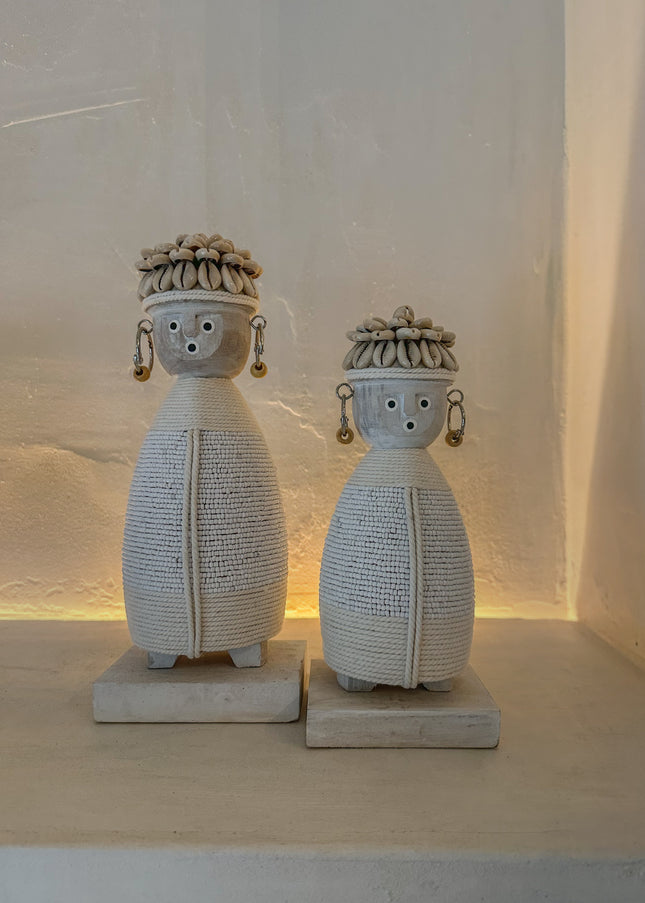 Decoratieve Bali Poppetjes – Wit (25 & 30cm)