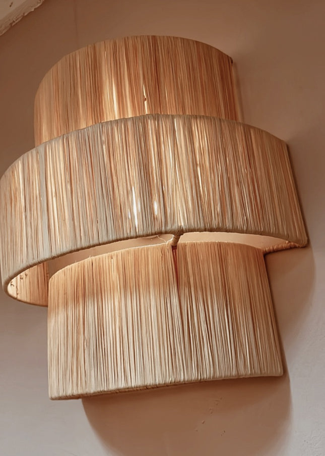 Wand Lamp | Raffia